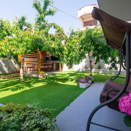 Modern Apartment With Private Pool Bibinje Kültér fotó